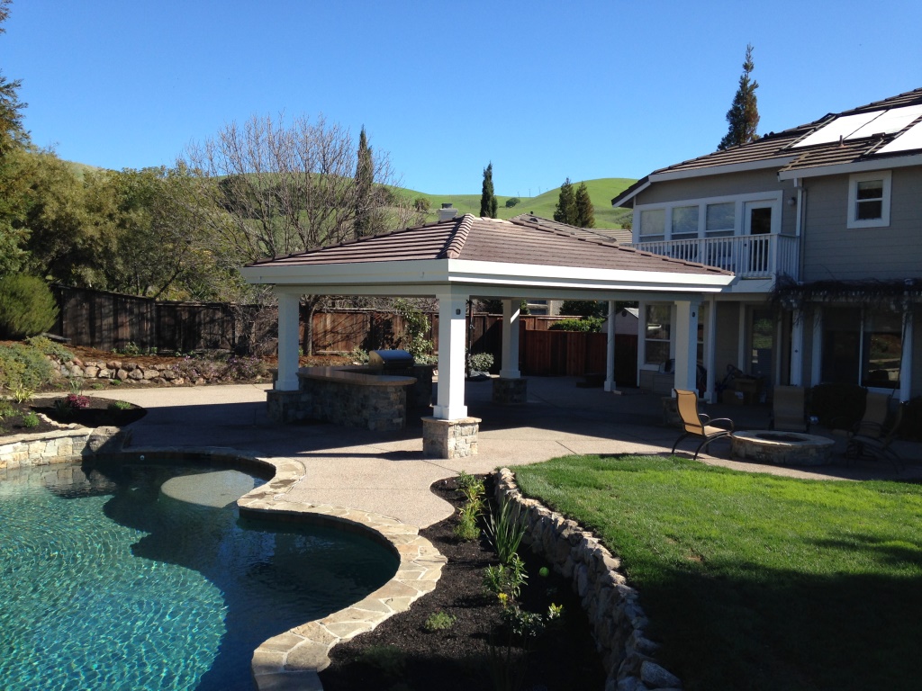 Swimming Pool and Spa construction in Walnut Creek
